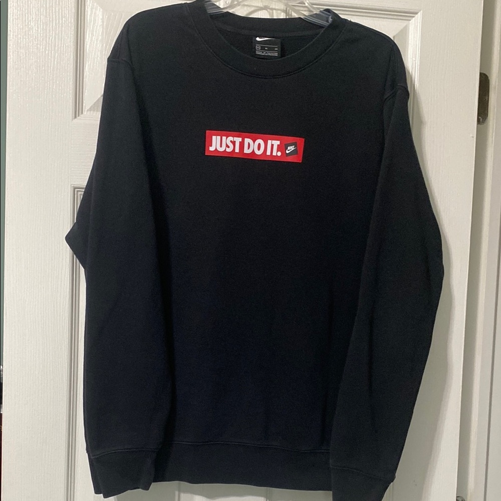 Nike Men's Black Sweater